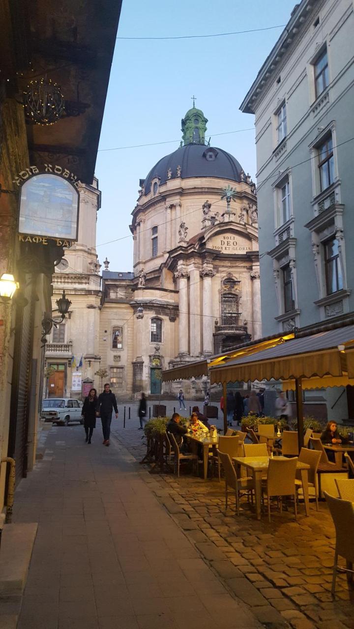 Soprano Apartment Tamanska Lviv Exterior foto